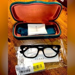 ✨ NEW Gucci Frames w/ accessories in box (GG10250) - Complete Set